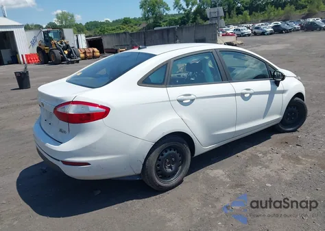 2019 Ford Fiesta S z USA, uszkodzony, nr VIN 3FADP4AJ6KM108642